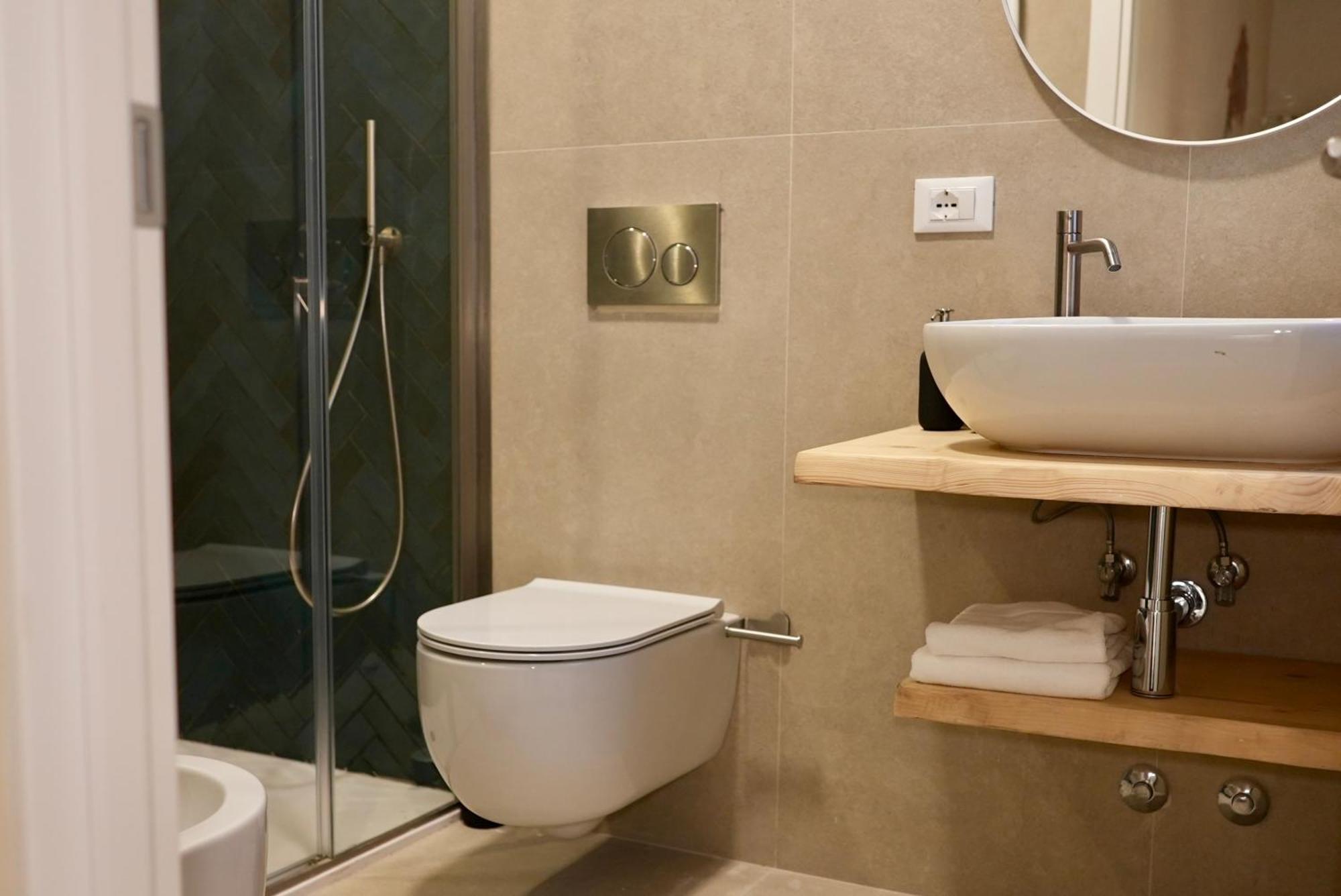 Qn Apartments Венеция Экстерьер фото