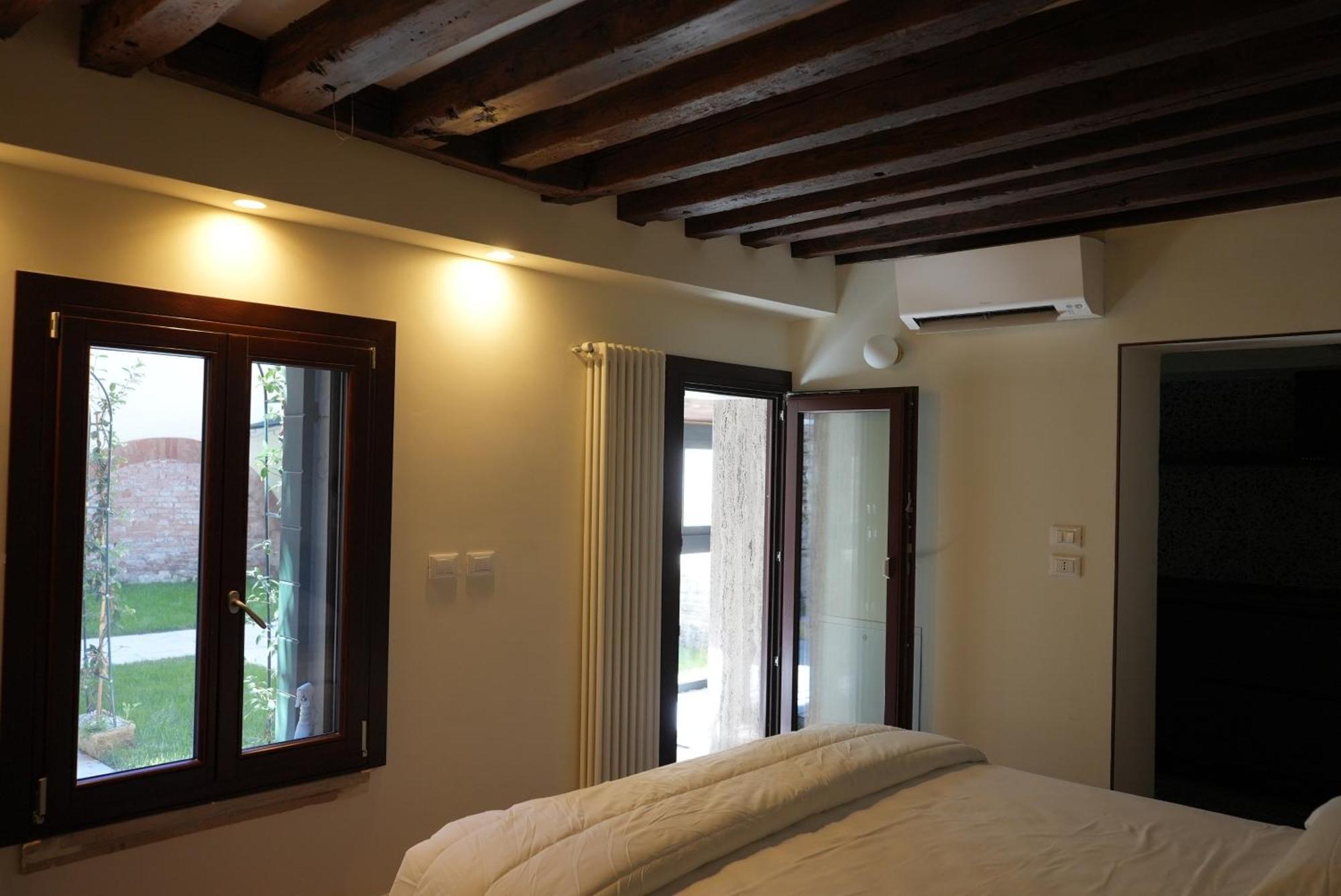 Qn Apartments Венеция Экстерьер фото
